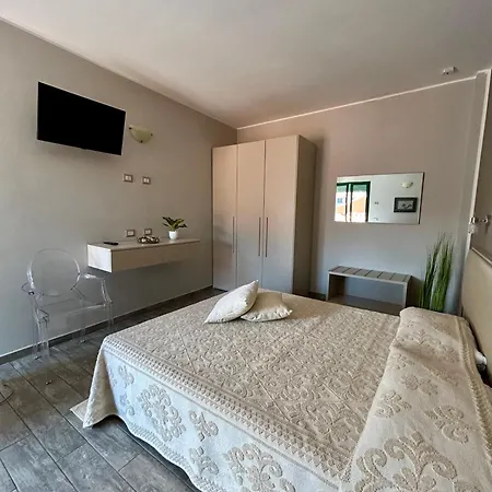La Di Piazza Pensionat 3*