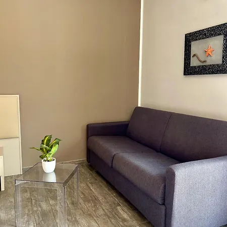 Guest house La Di Piazza 3*