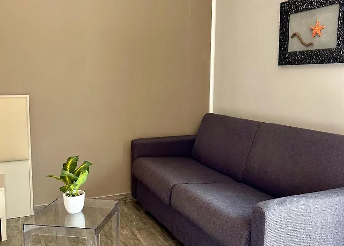Guest house La Di Piazza 3*